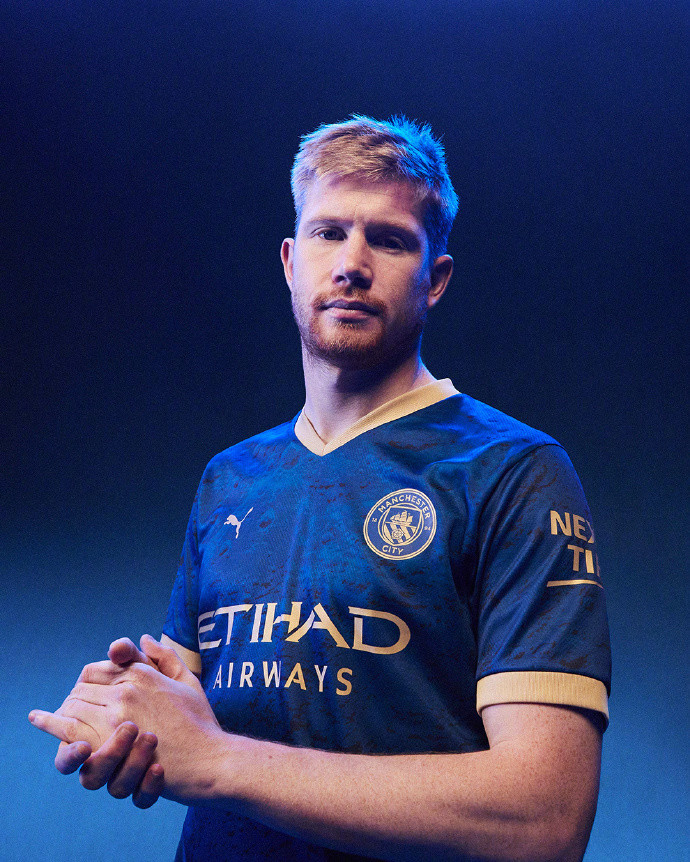 上赛季欧联杯8轮0胜后，尼斯本赛季欧联杯又遭遇开局4轮全败（继上季欧联8战不胜后，尼斯本季再遭欧联开局四连败）