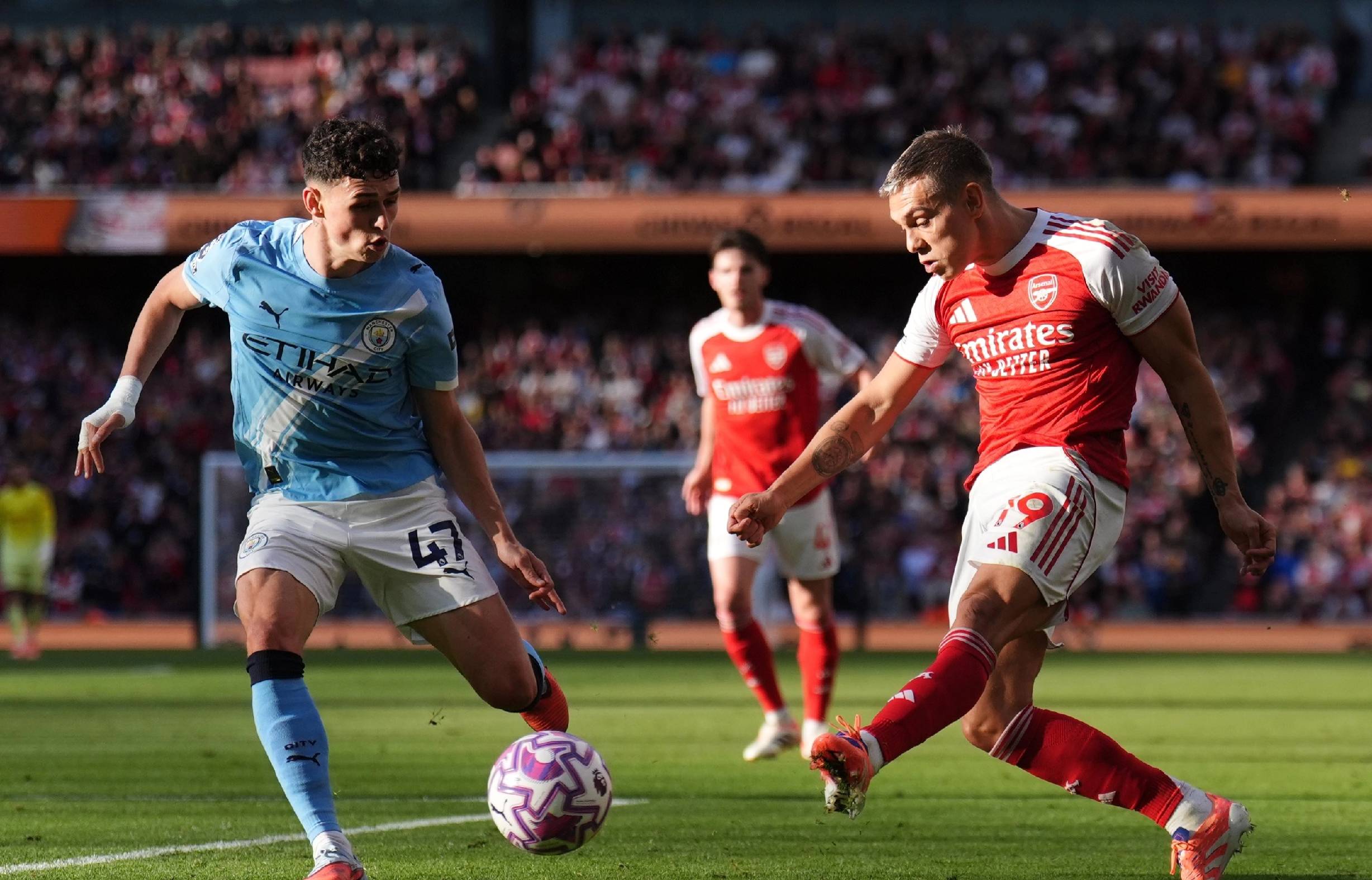 米体：欧冠正成为孔蒂的敏感点，他时常自相矛盾（米体：欧冠成孔蒂心结，他的表态时常前后不一）