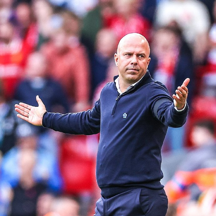 比利奇：我曾很接近重返西汉姆联；希望在英超或英冠找到下家（比利奇：差点回归西汉姆，盼在英超或英冠再执教）