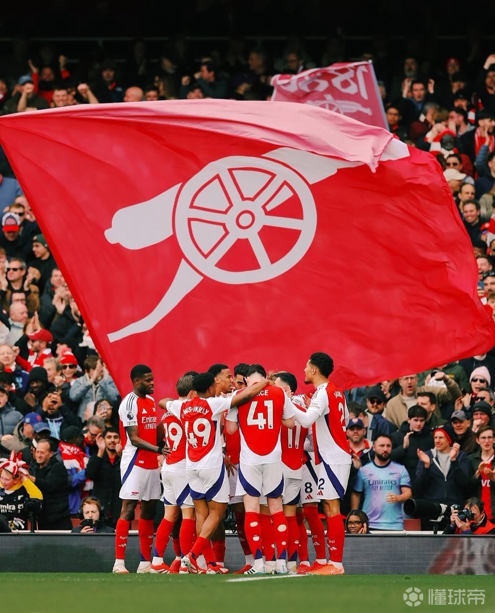 西甲前瞻：西班牙人三连胜延续黑马之姿，赫塔菲近四轮三负（西甲前瞻：西班牙人豪取三连胜延续黑马气势，赫塔菲近四轮三负）